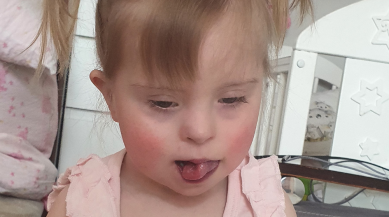 EMILIA_1
