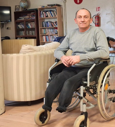 Iwan potrzebuje protez obu nóg. Bez naszej pomocy nie ma na to szans.